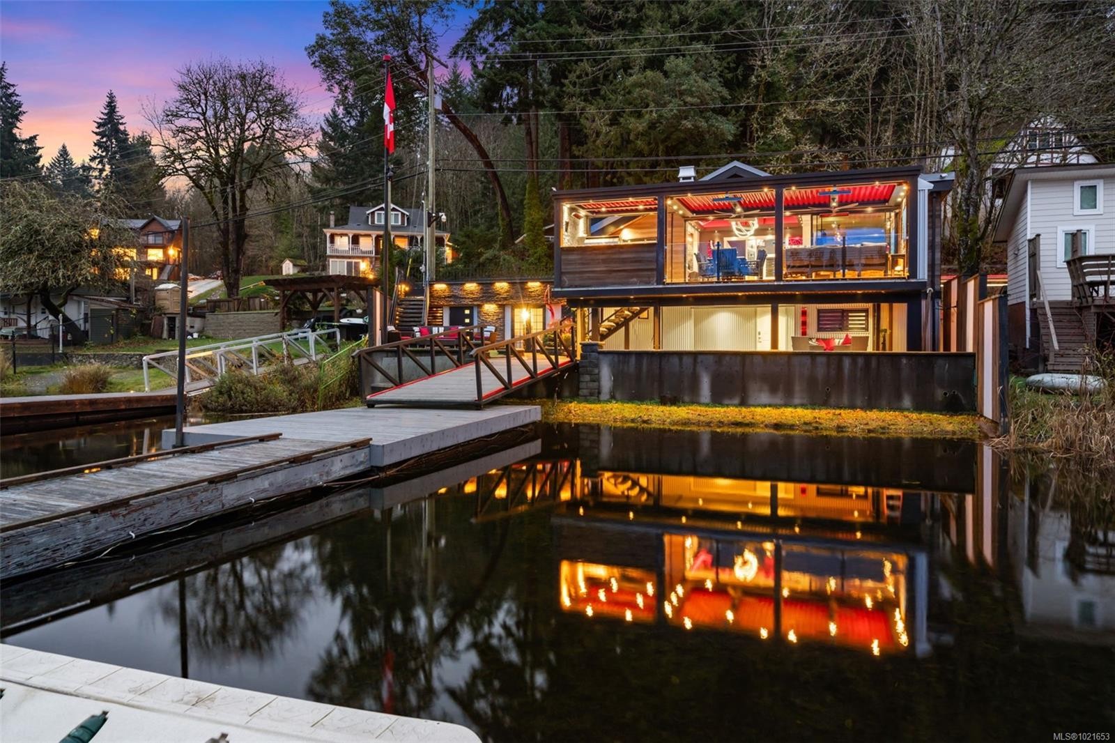 2386 Shawnigan Lake Rd, Shawnigan Lake, BC