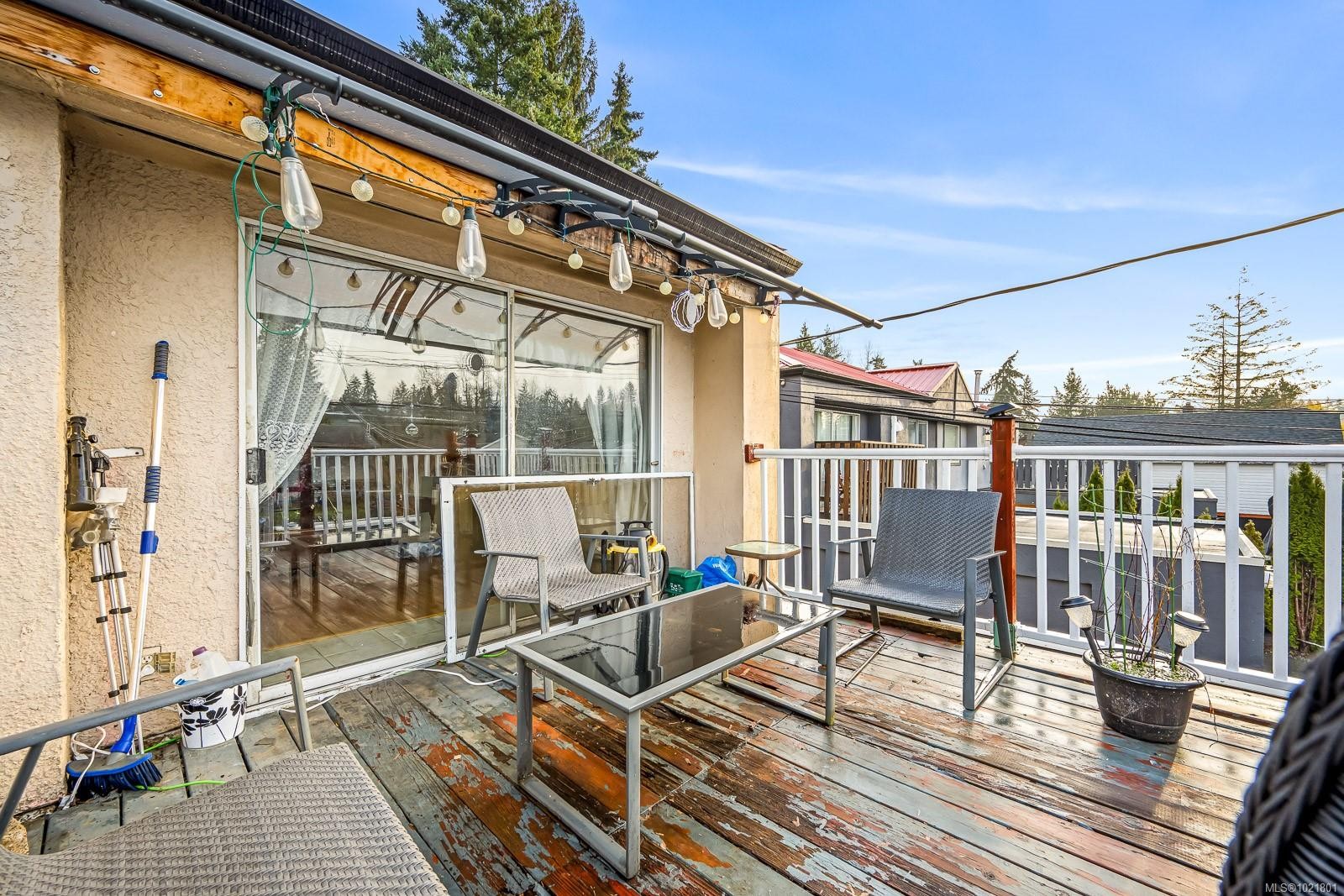 2316B Willemar Ave, Courtenay, BC - Outdoor With Deck Patio Veranda With Exterior