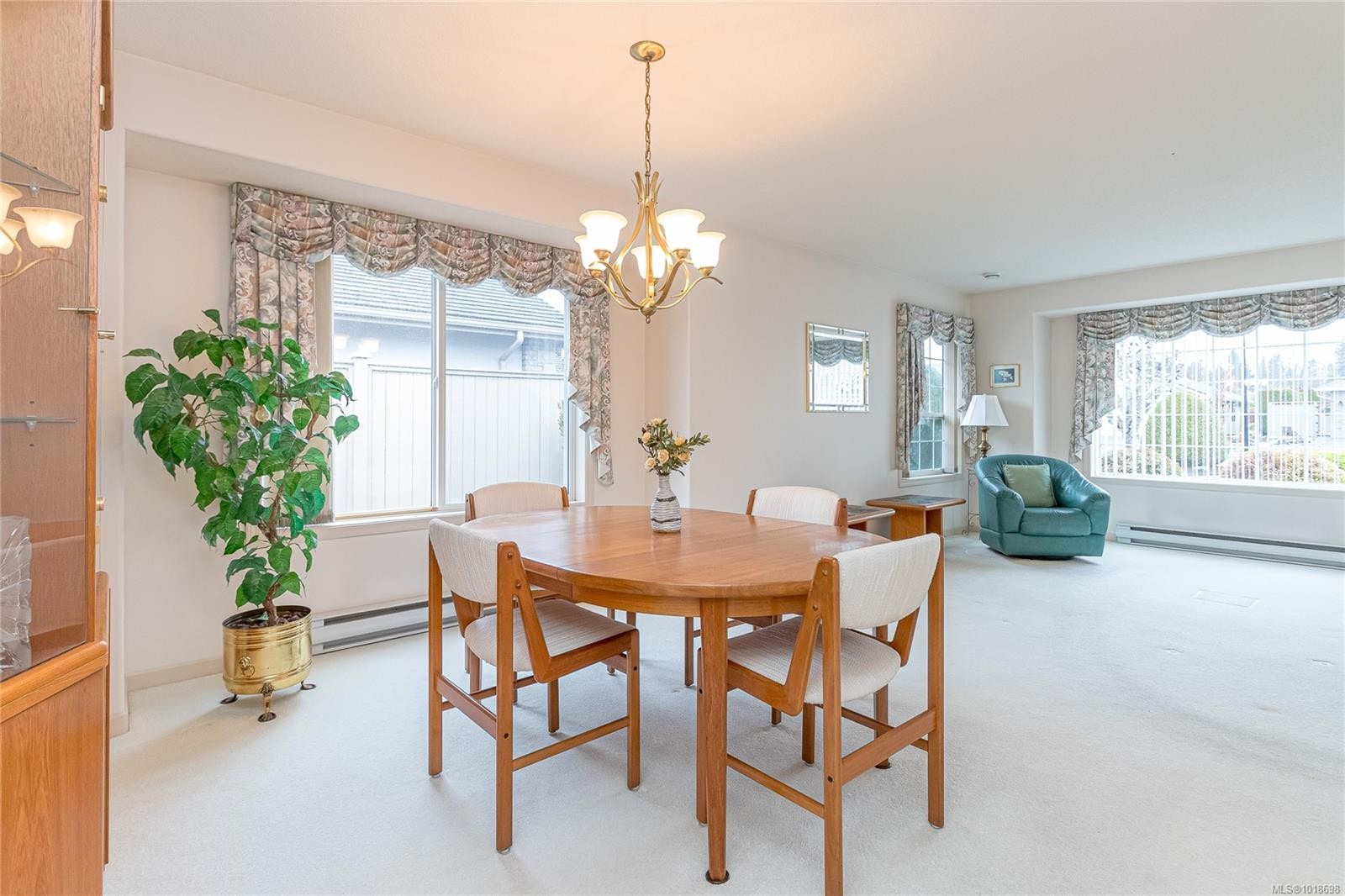 751 Anson Pl, Qualicum Beach, BC