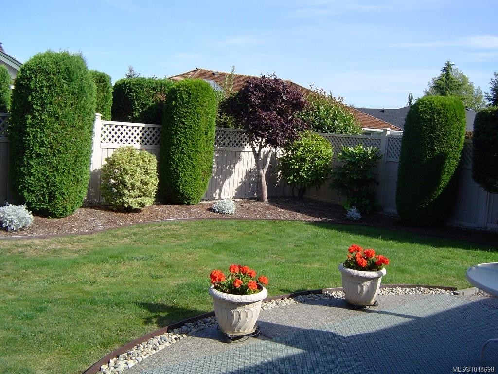 751 Anson Pl, Qualicum Beach, BC