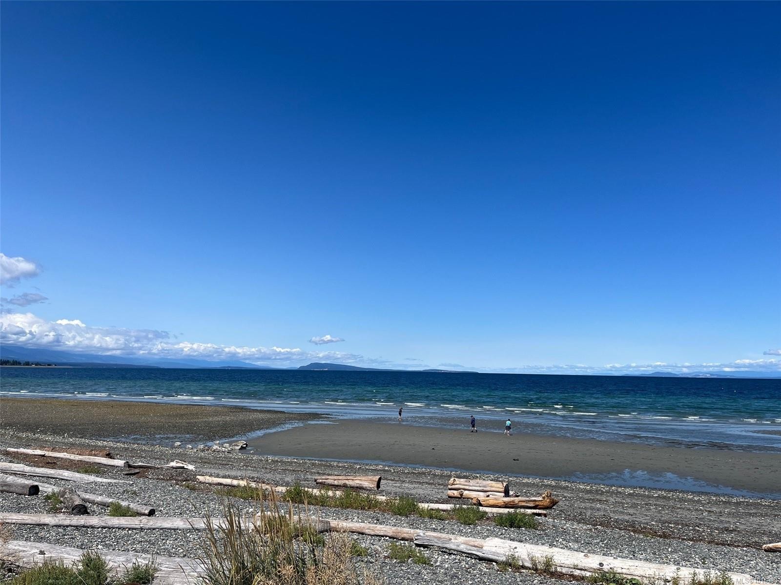 751 Anson Pl, Qualicum Beach, BC