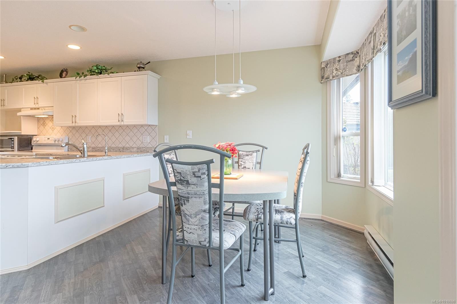 751 Anson Pl, Qualicum Beach, BC