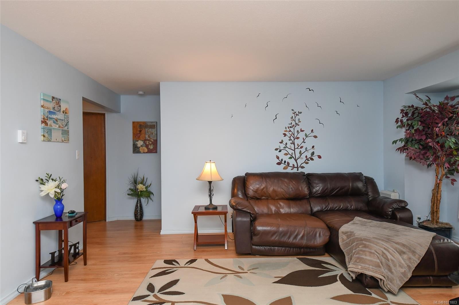 31-1535 Dingwall Rd, Courtenay, BC - Indoor Photo Showing Living Room