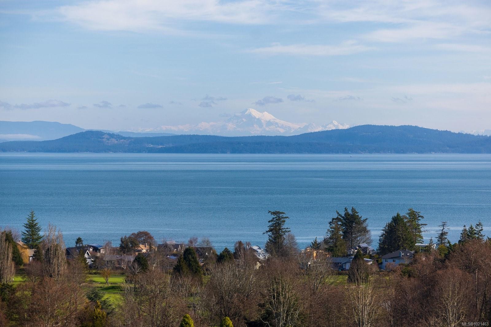 304-5350 Sayward Hill Cres, Saanich, BC - Outdoor With Body Of Water With View