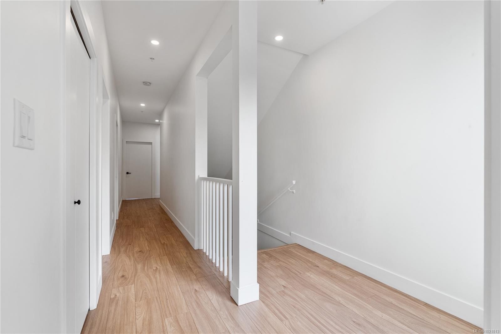 8-2330 Sooke Rd, Colwood, BC