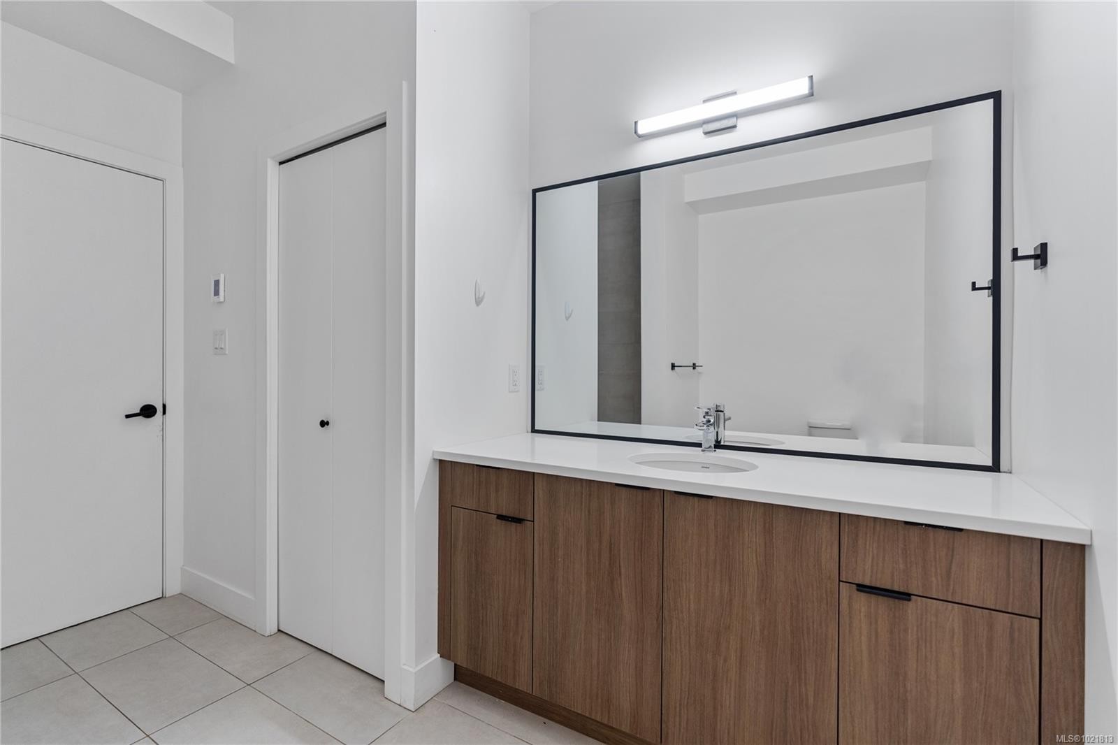 8-2330 Sooke Rd, Colwood, BC