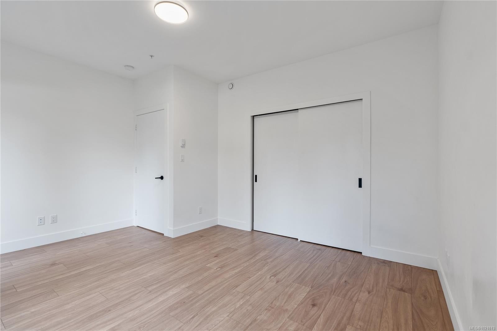 8-2330 Sooke Rd, Colwood, BC