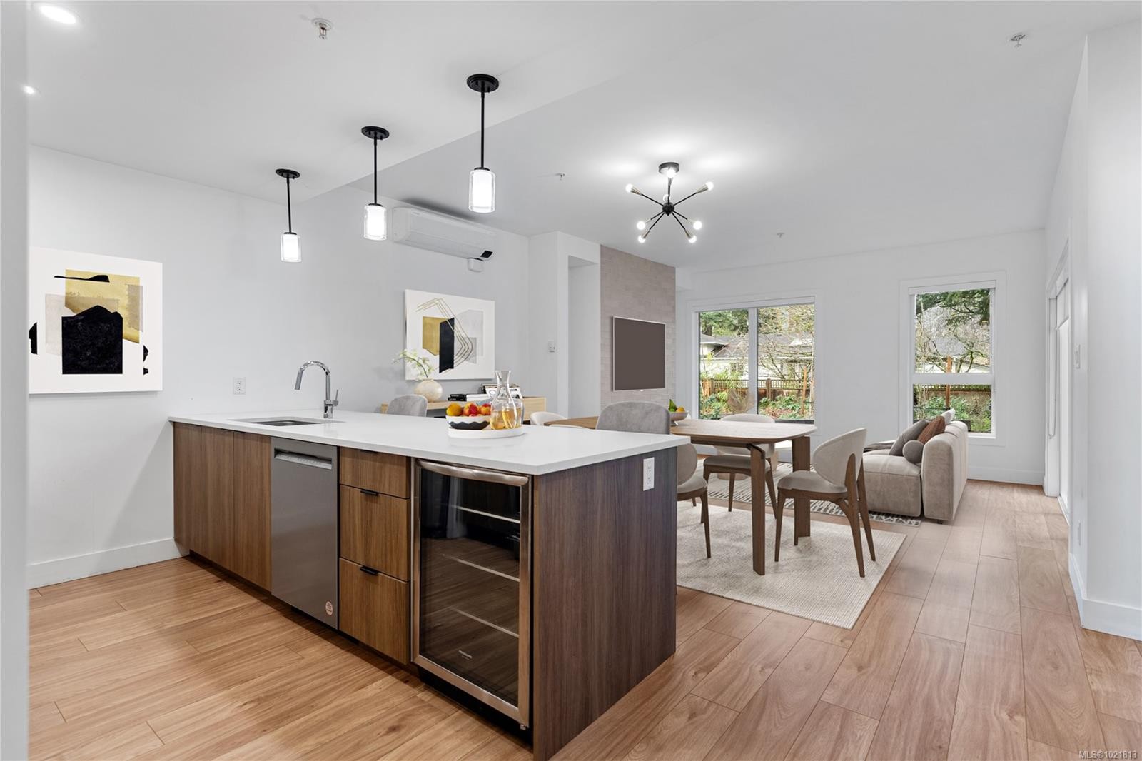 8-2330 Sooke Rd, Colwood, BC