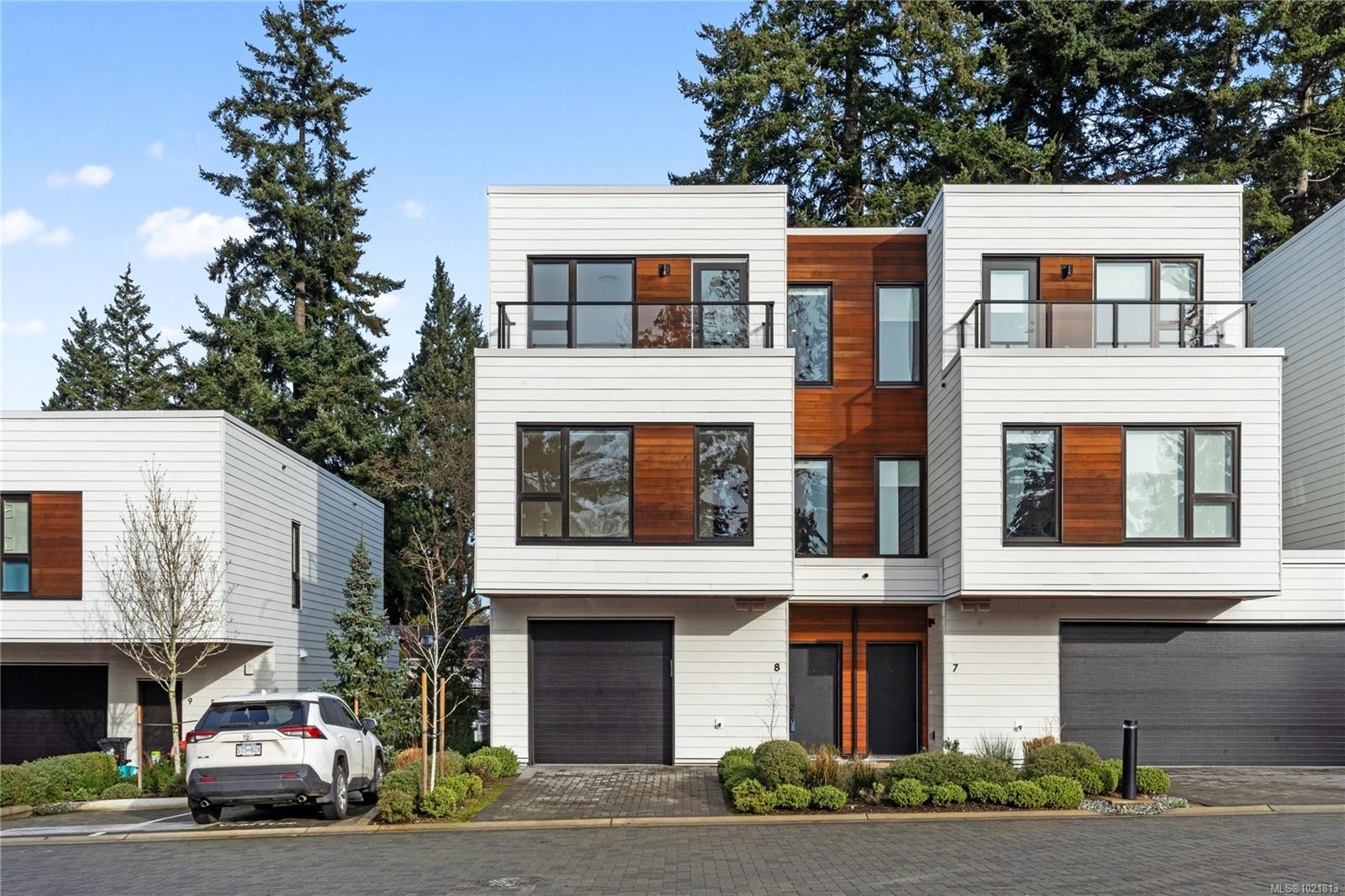 8-2330 Sooke Rd, Colwood, BC