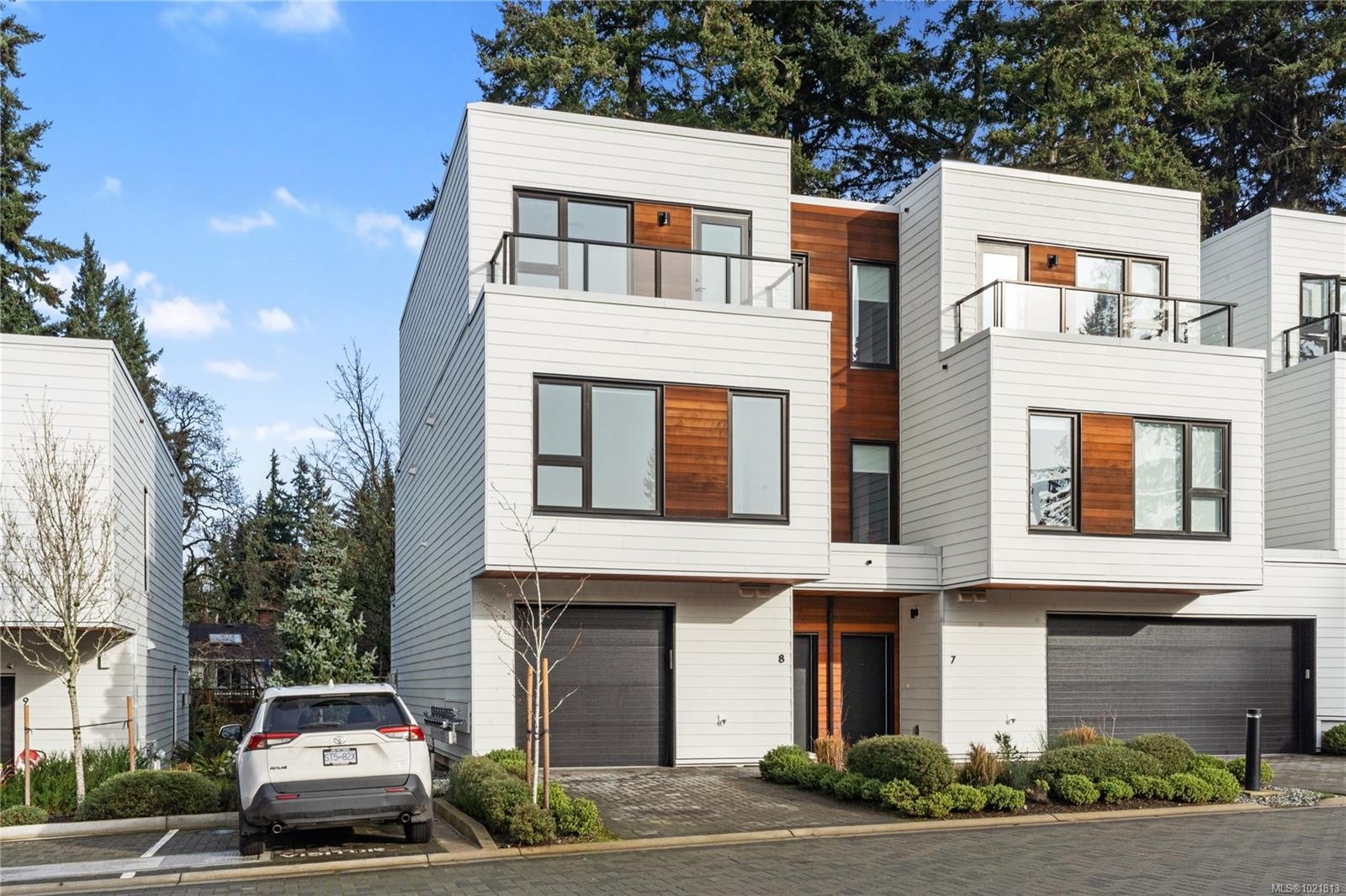 8-2330 Sooke Rd, Colwood, BC