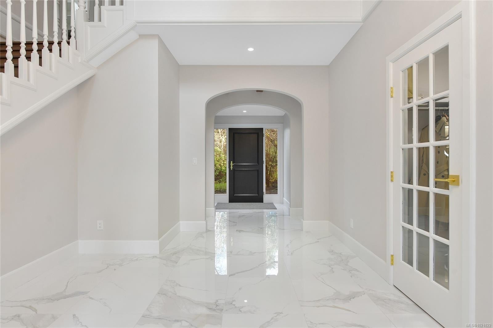 611 Island Rd, Oak Bay, BC