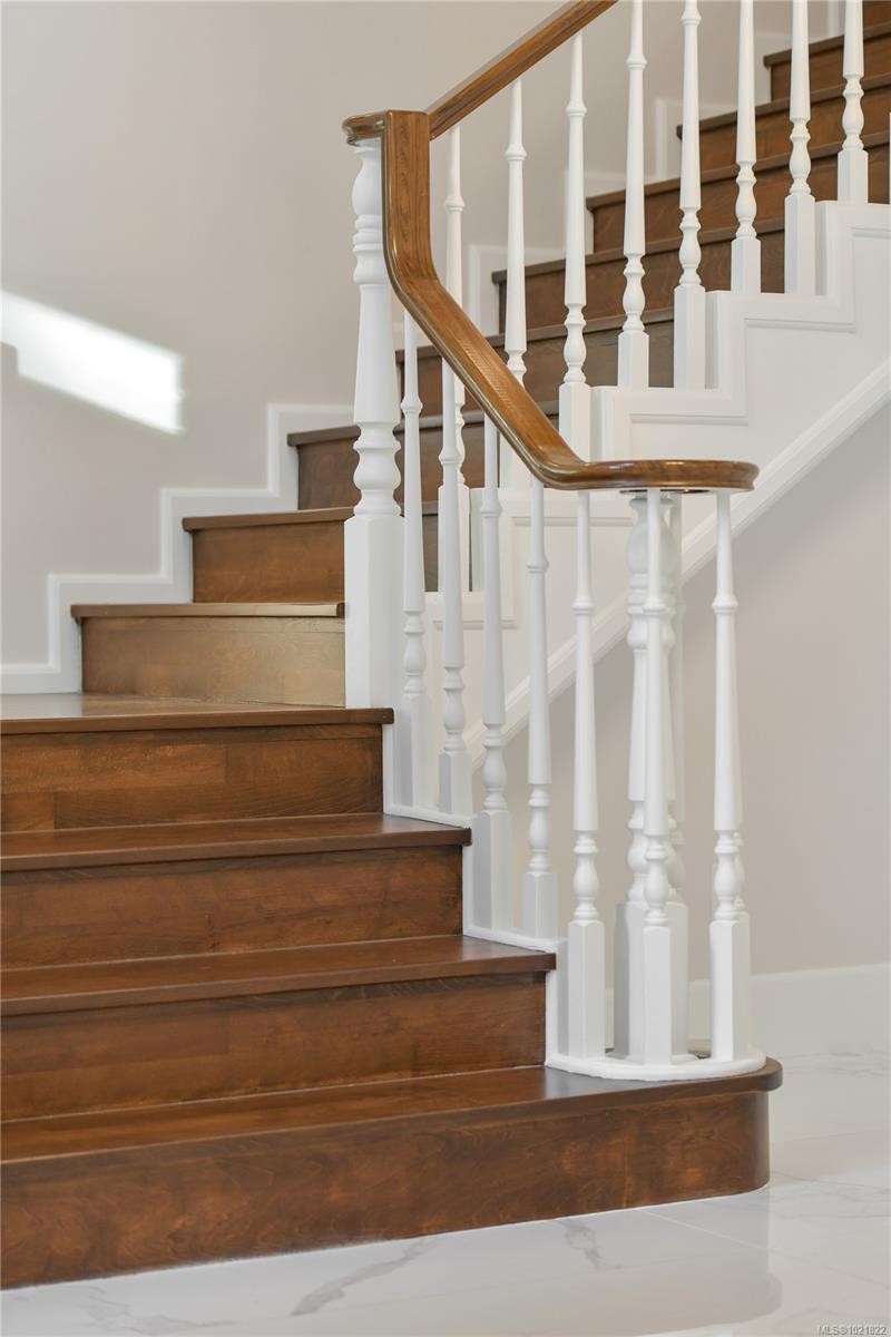 611 Island Rd, Oak Bay, BC