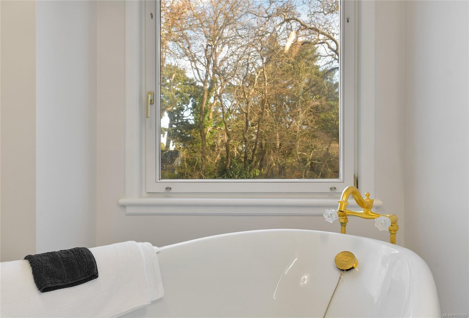 611 Island Rd, Oak Bay, BC