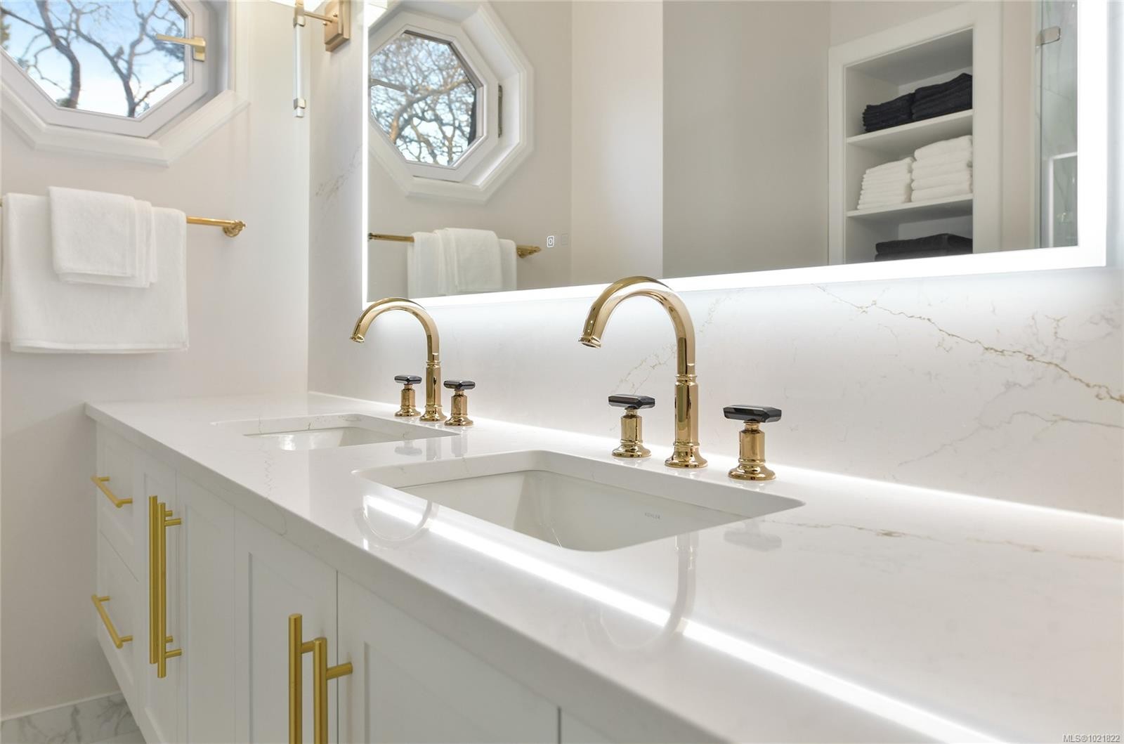 611 Island Rd, Oak Bay, BC