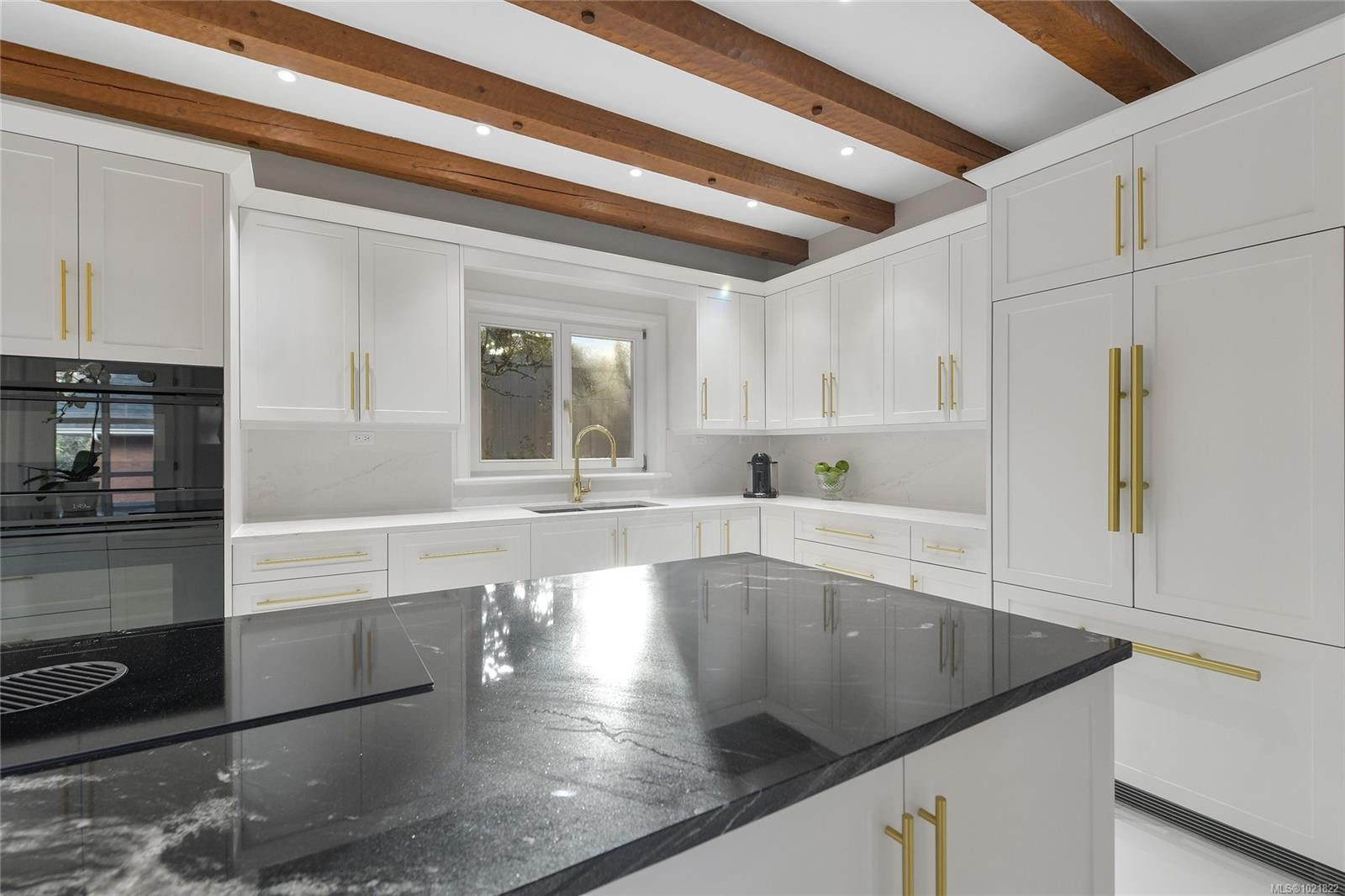 611 Island Rd, Oak Bay, BC