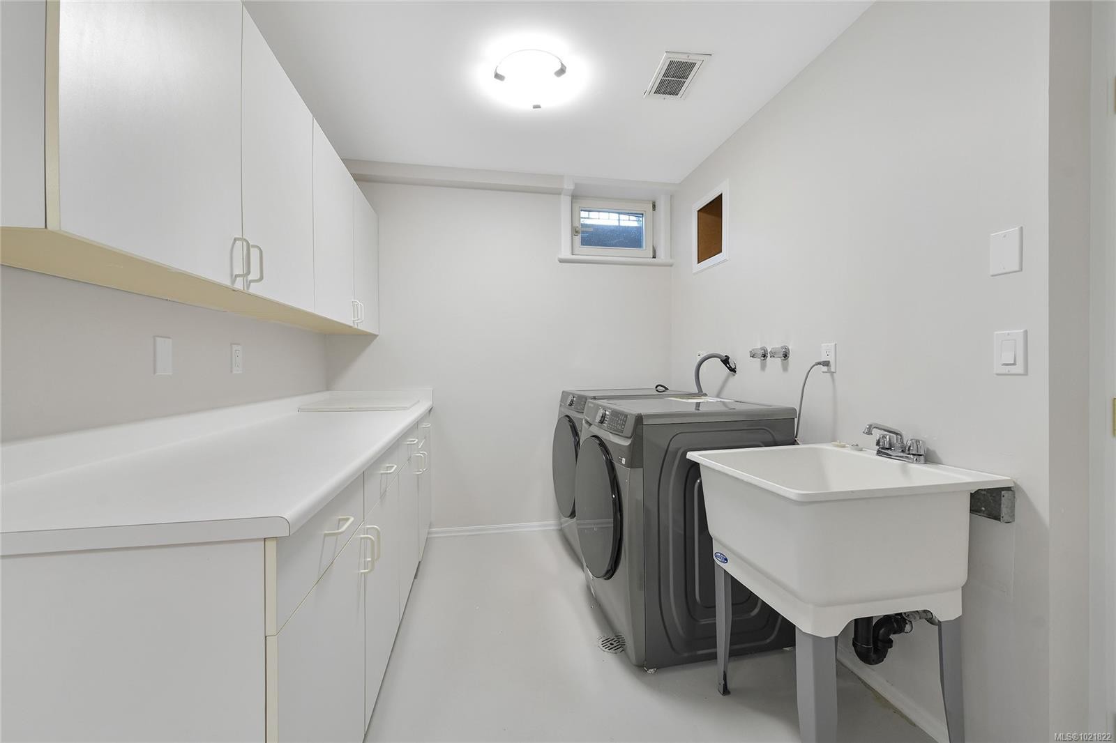 611 Island Rd, Oak Bay, BC