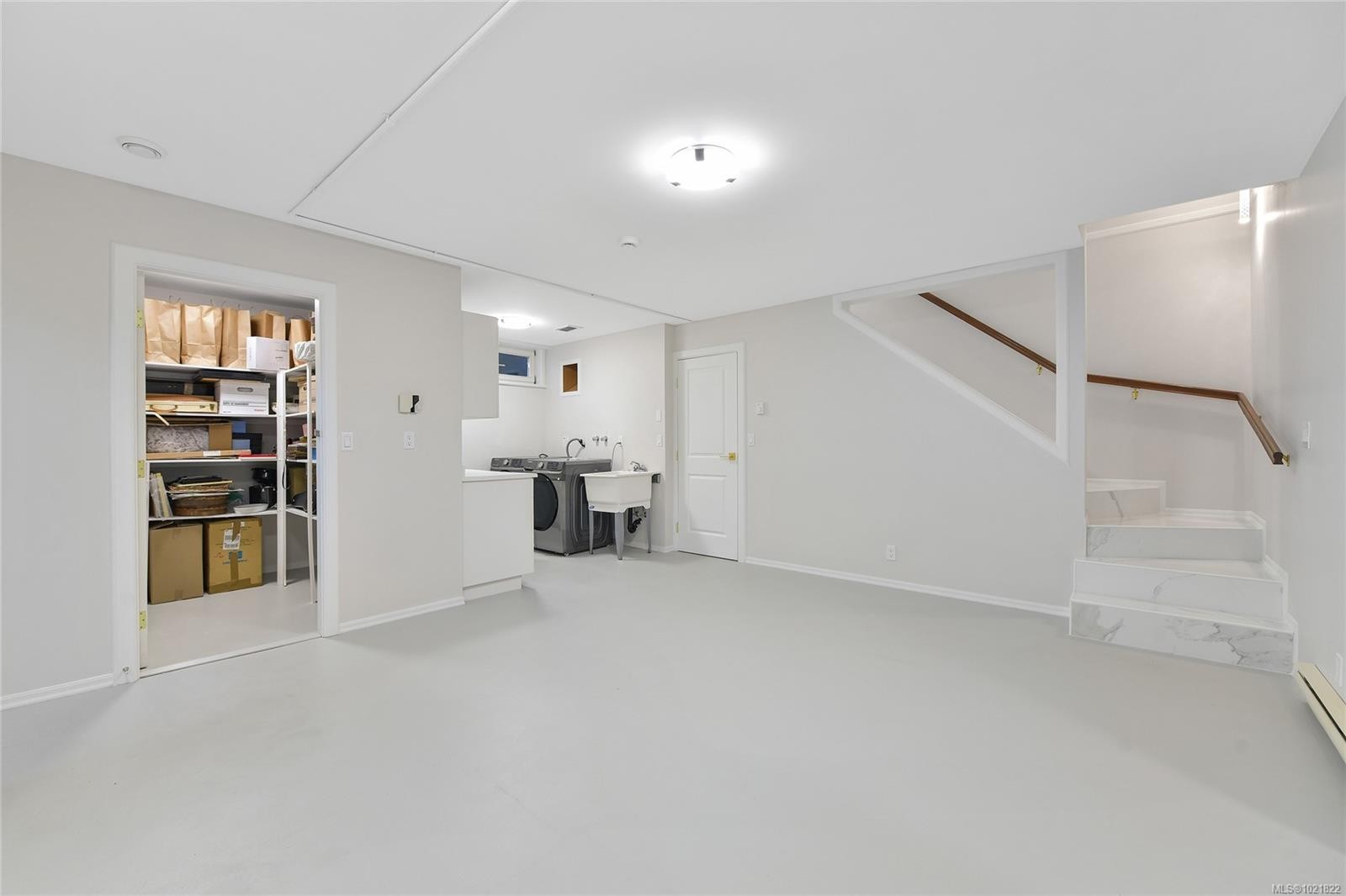 611 Island Rd, Oak Bay, BC