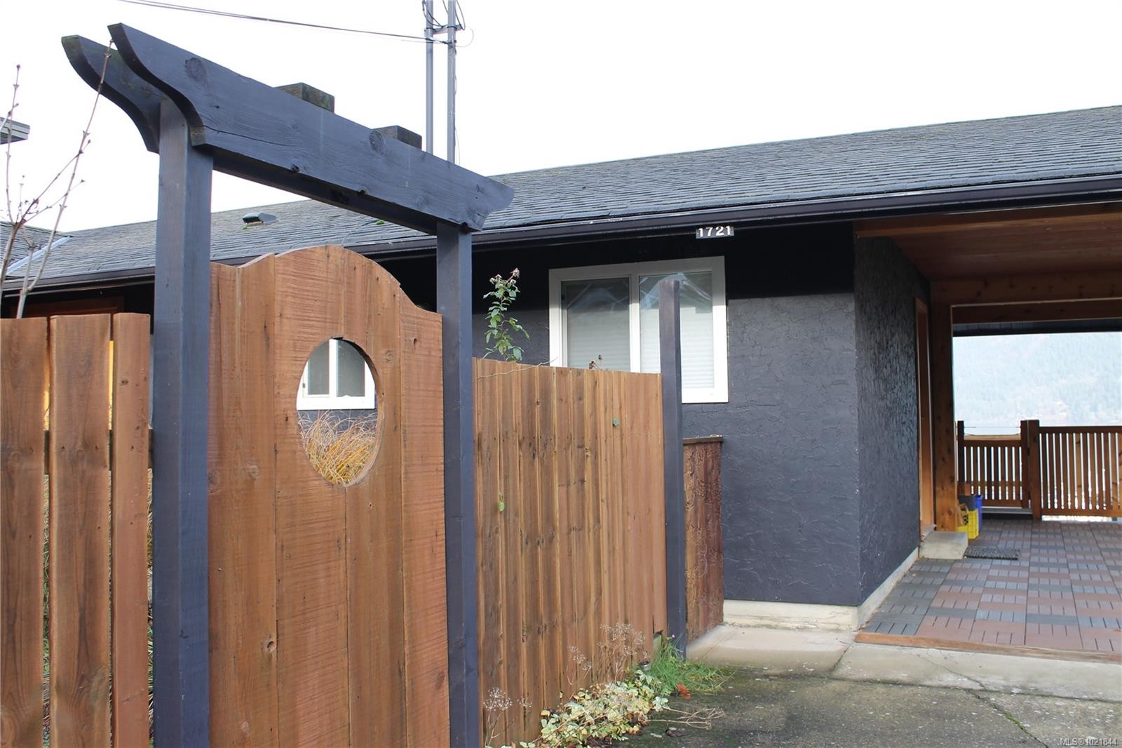 1721 Wilmot Rd, Cowichan Bay, BC