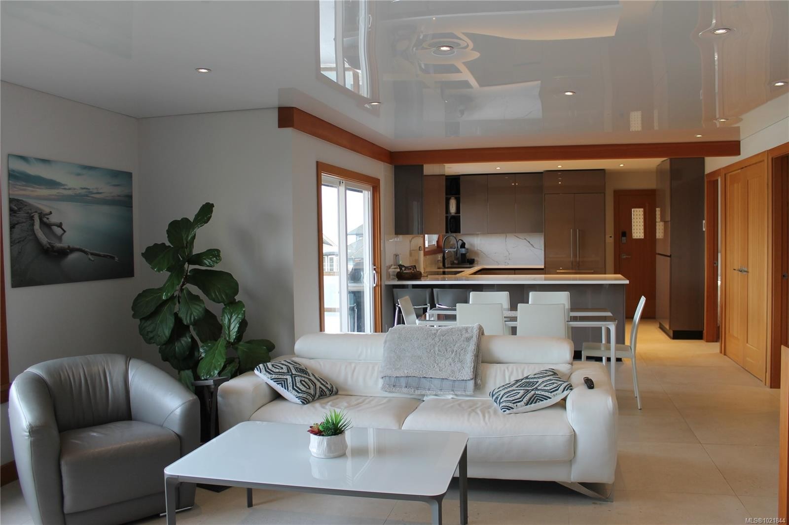 1721 Wilmot Rd, Cowichan Bay, BC