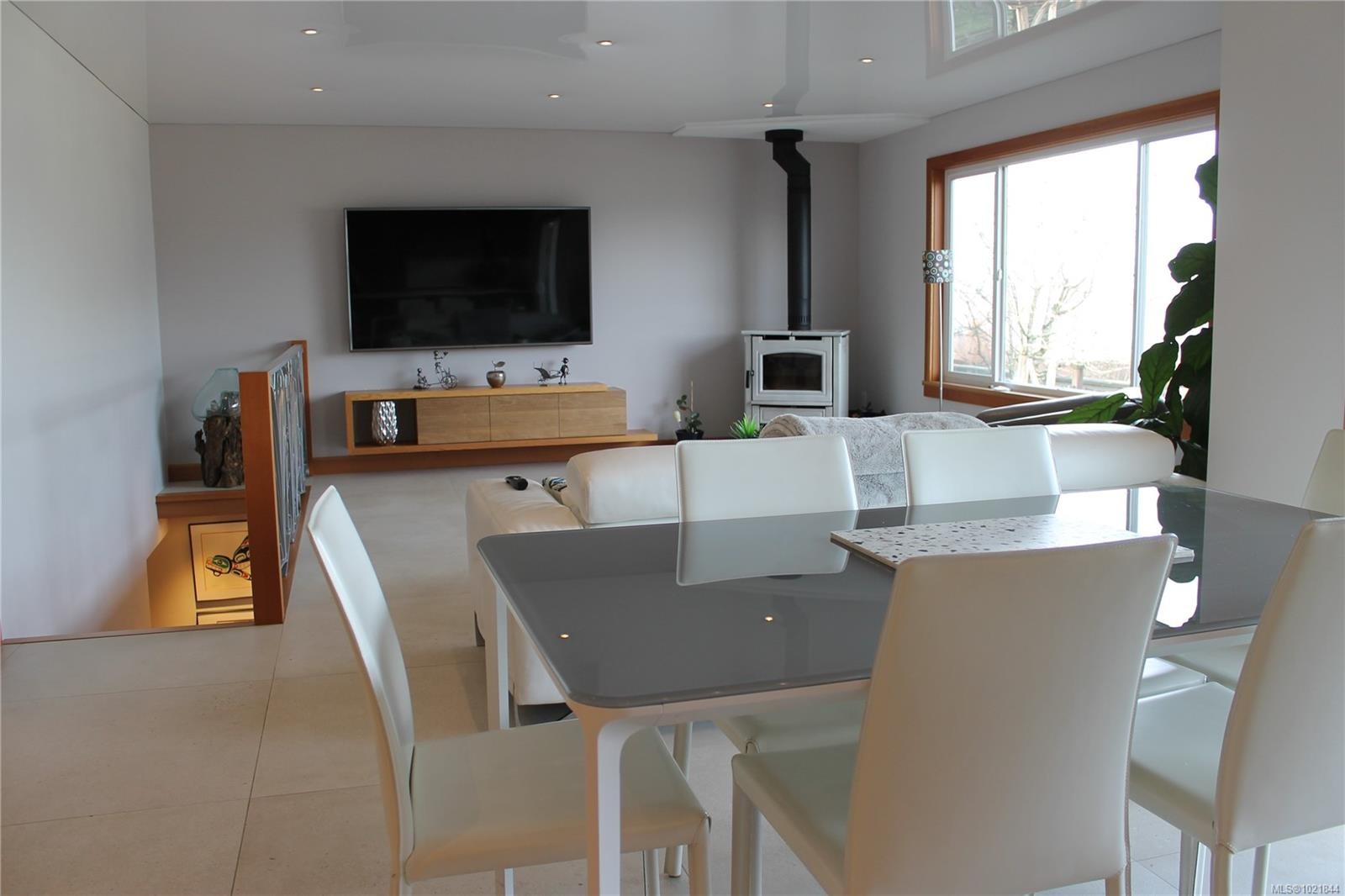 1721 Wilmot Rd, Cowichan Bay, BC