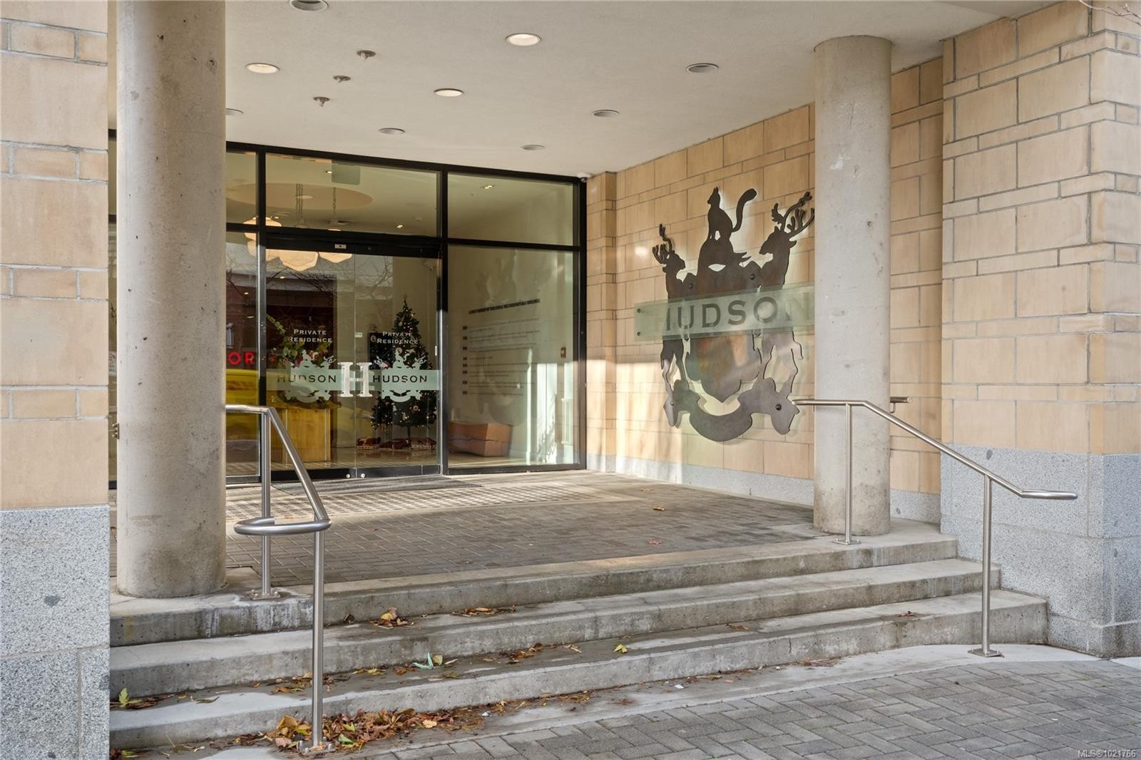 416-770 Fisgard St, Victoria, BC - Indoor