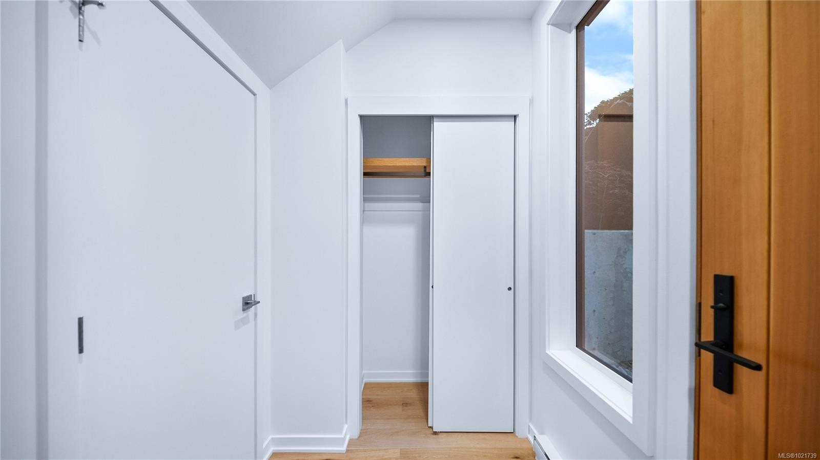 3700 Kootenay Pl, Saanich, BC