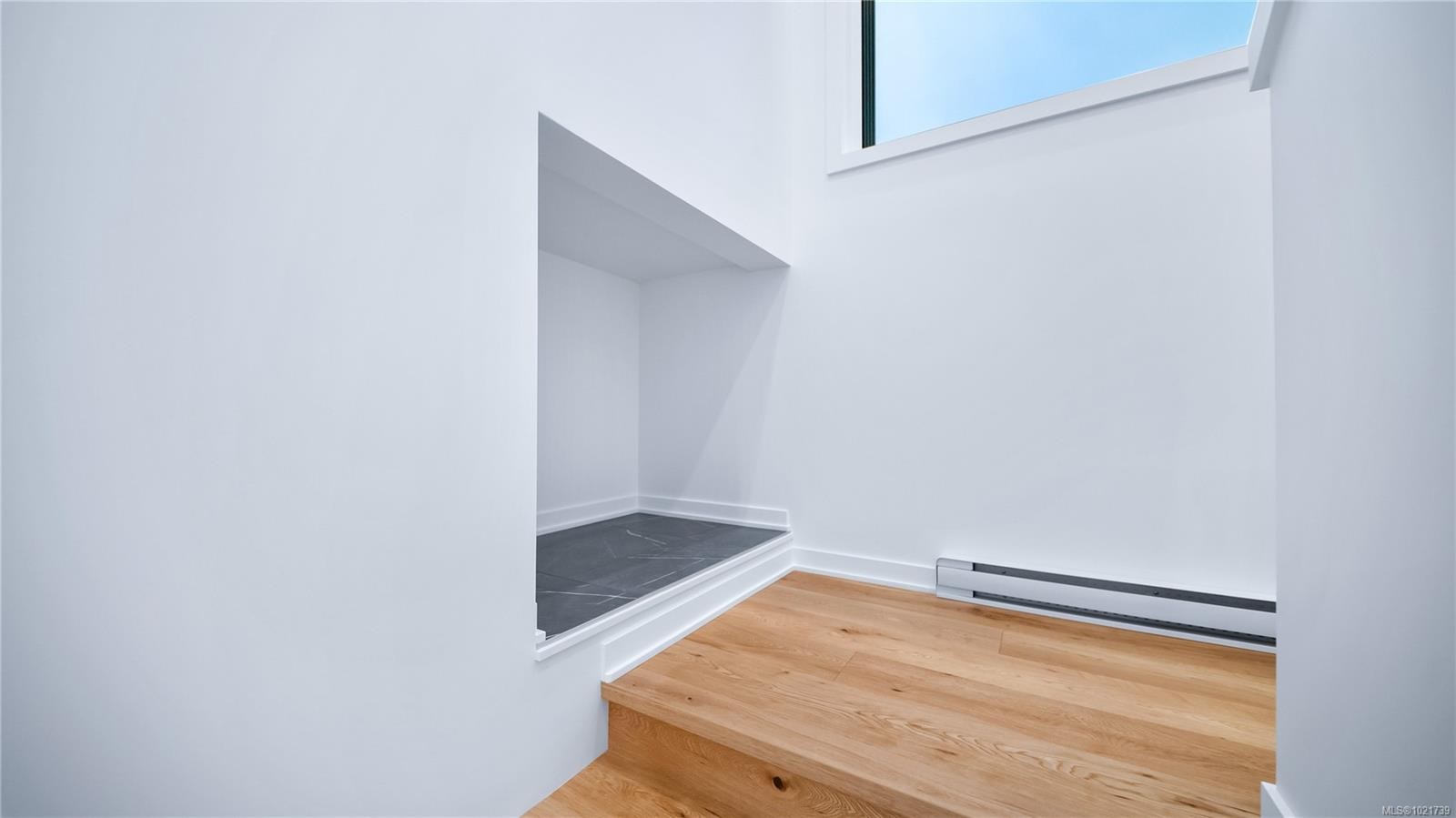 3700 Kootenay Pl, Saanich, BC