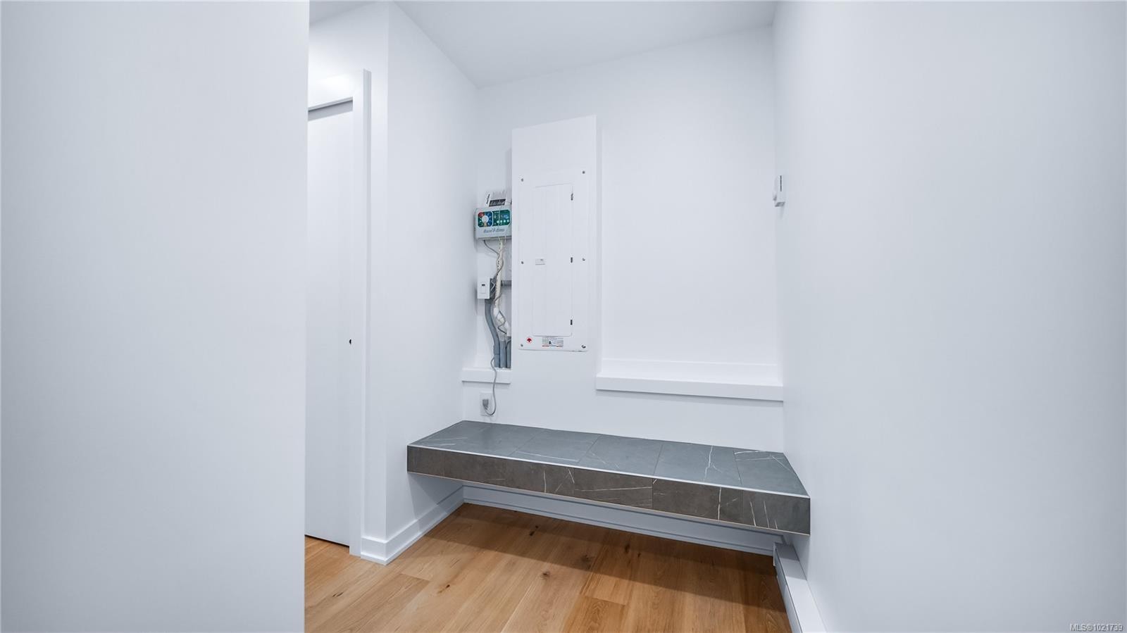 3700 Kootenay Pl, Saanich, BC