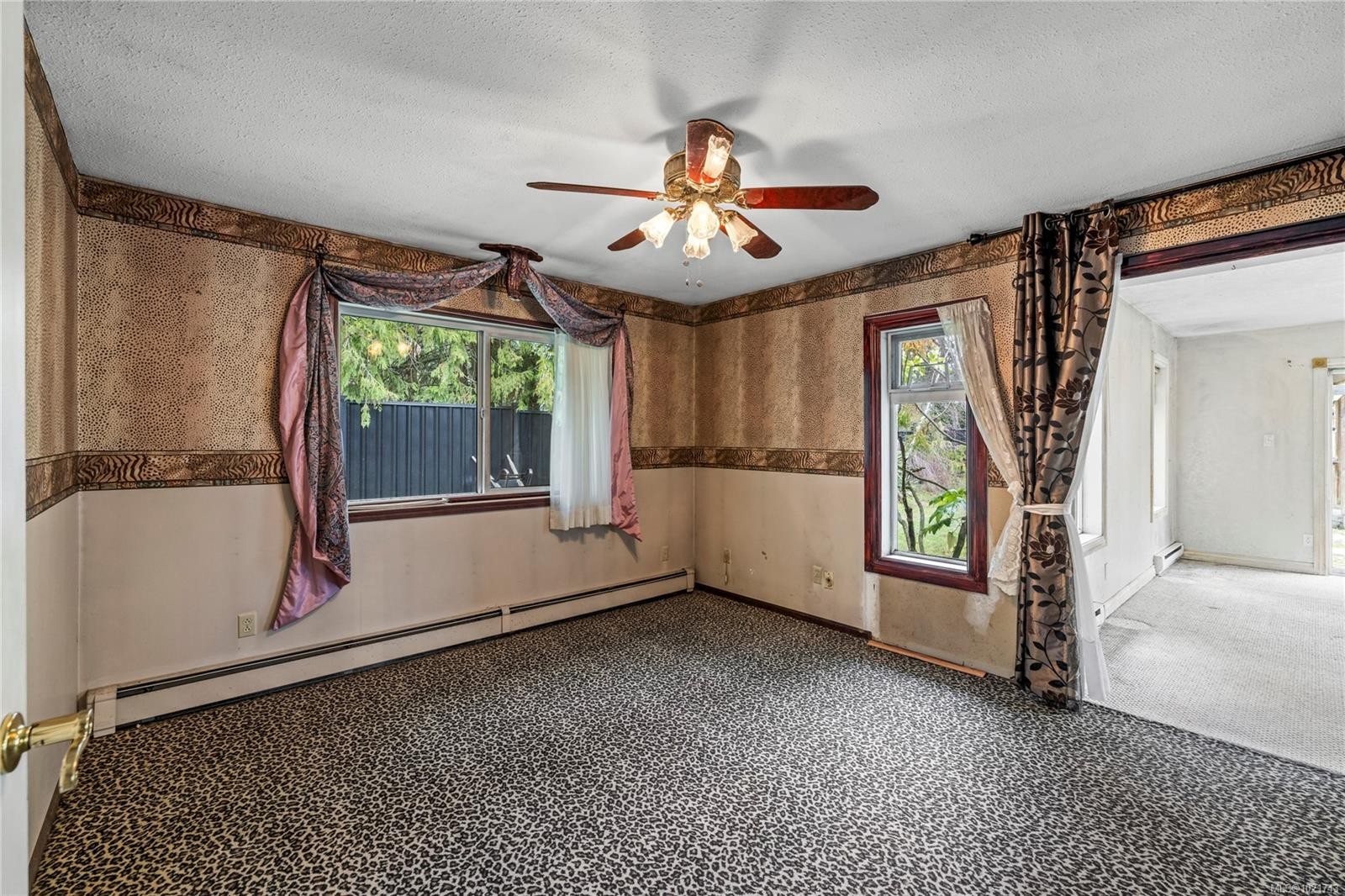 930 Mulholland Dr, French Creek, BC