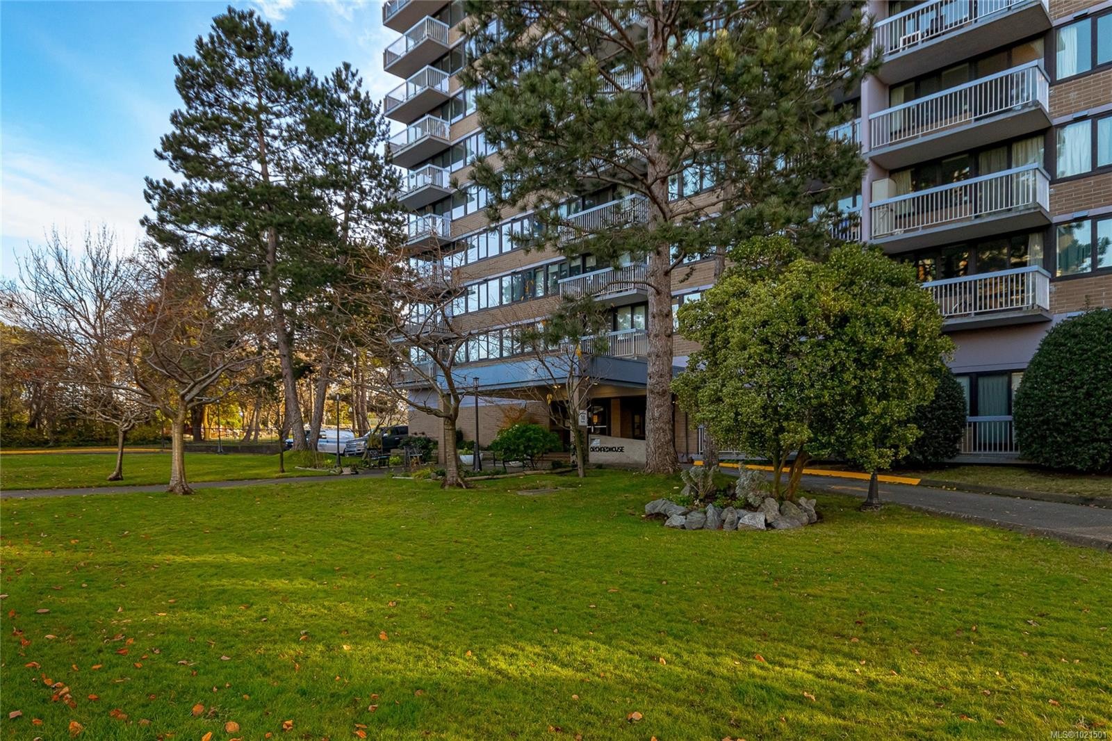 1603-647 Michigan St, Victoria, BC