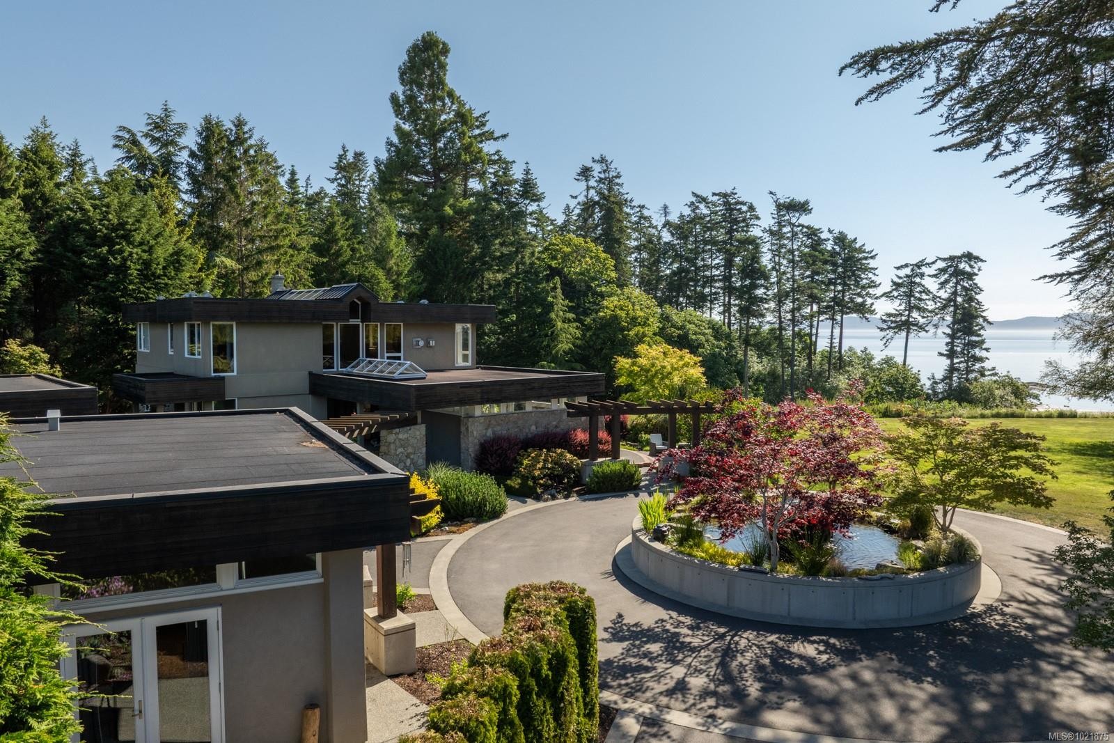 5605 Parker Ave, Saanich, BC