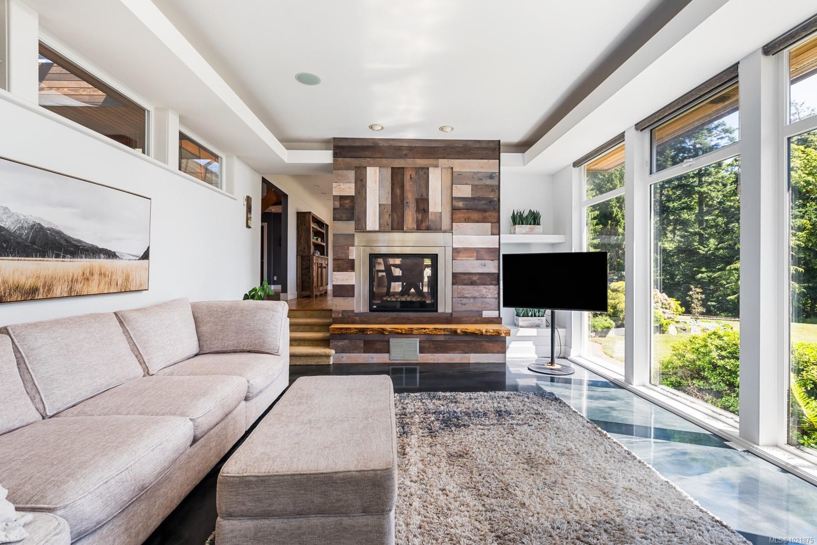 5605 Parker Ave, Saanich, BC