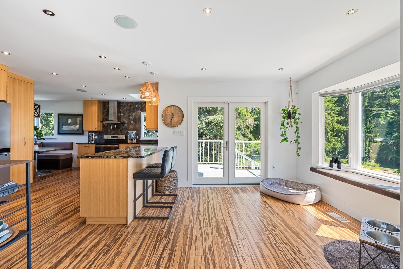 5605 Parker Ave, Saanich, BC