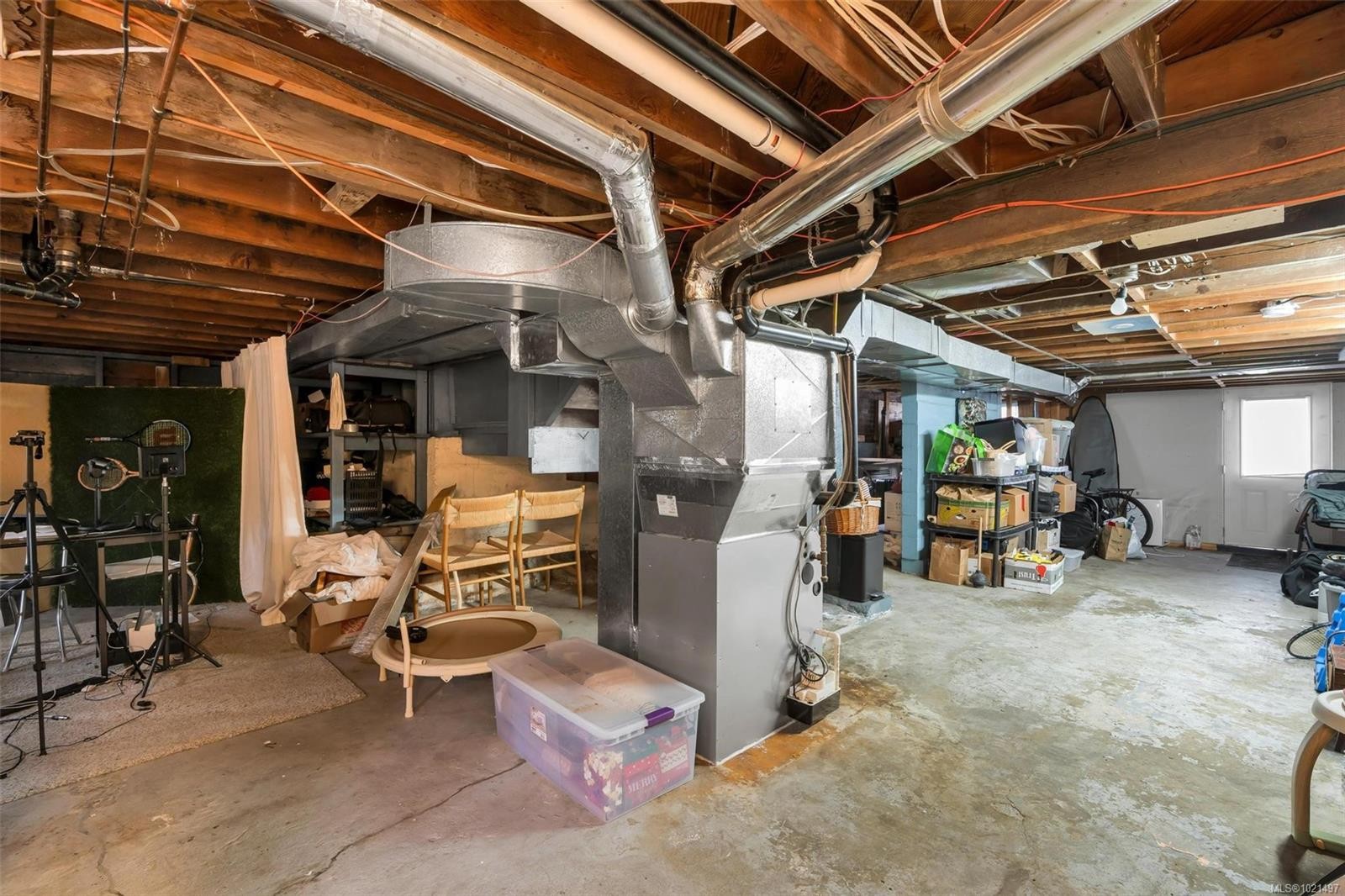 1334 Wood St, Esquimalt, BC