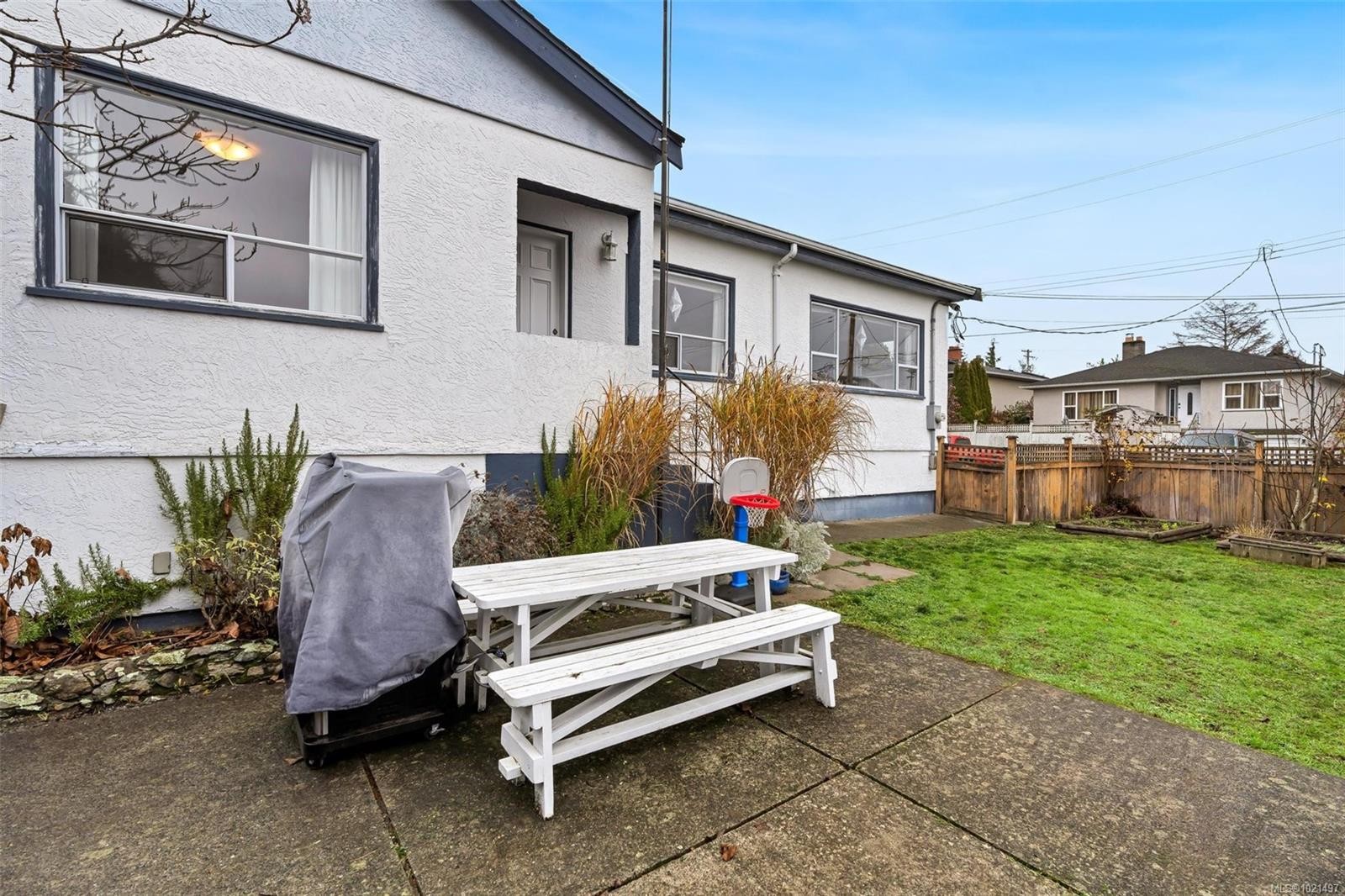 1334 Wood St, Esquimalt, BC