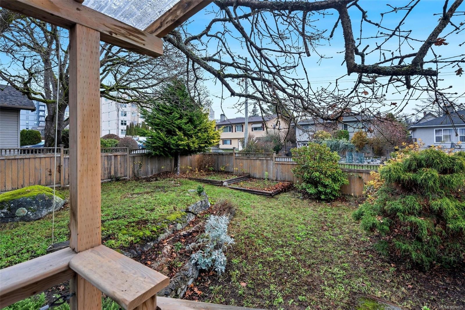 1334 Wood St, Esquimalt, BC