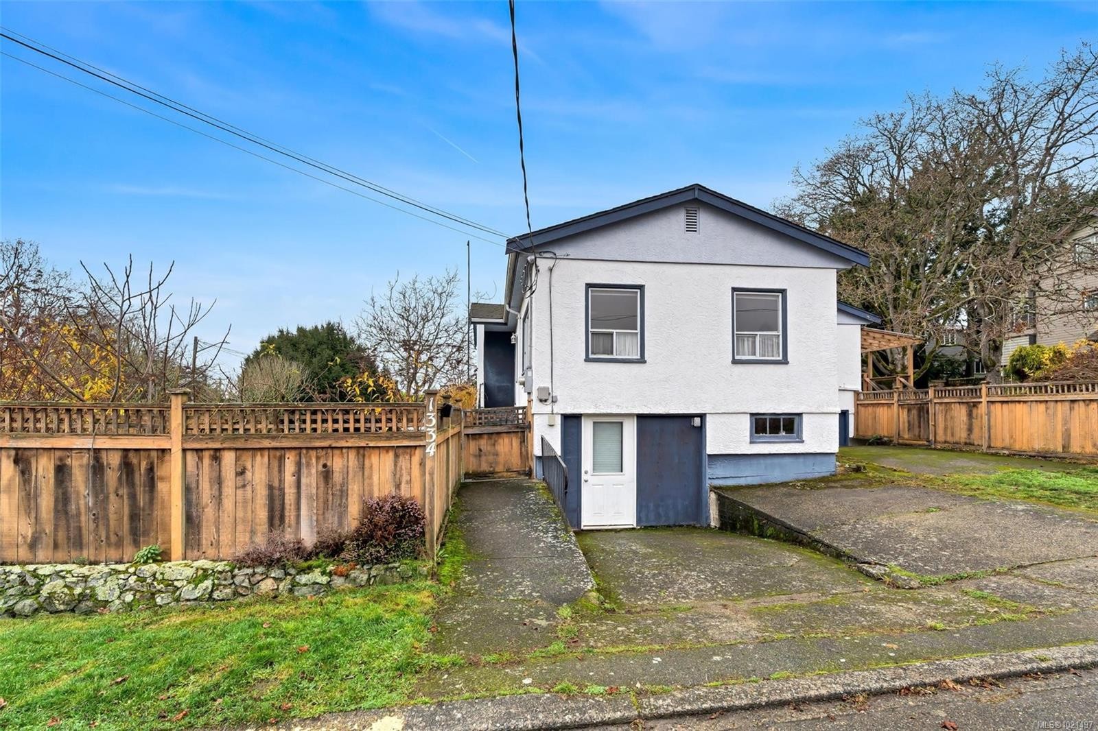 1334 Wood St, Esquimalt, BC