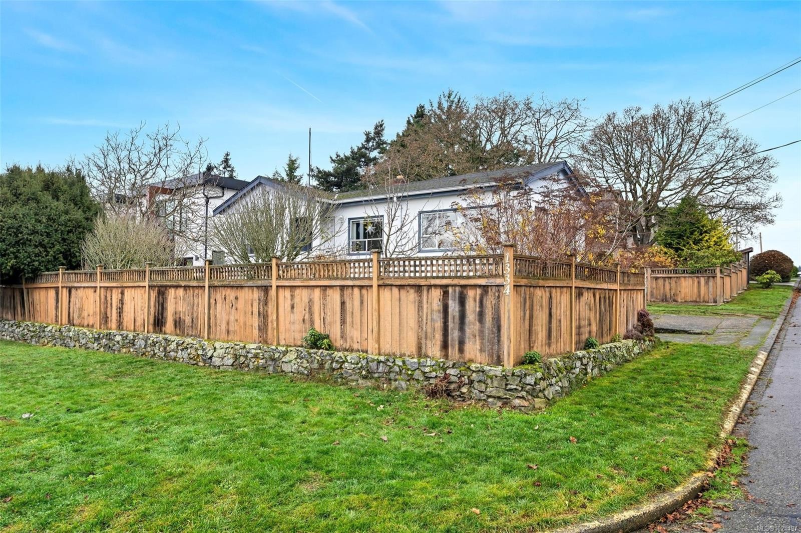 1334 Wood St, Esquimalt, BC