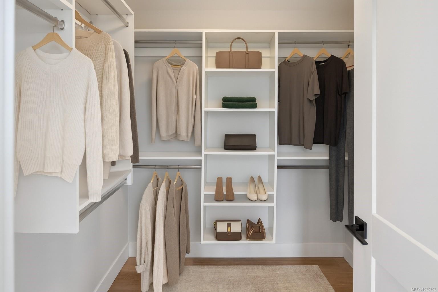 A-6521 Noblewood Pl, Sooke, BC - Indoor