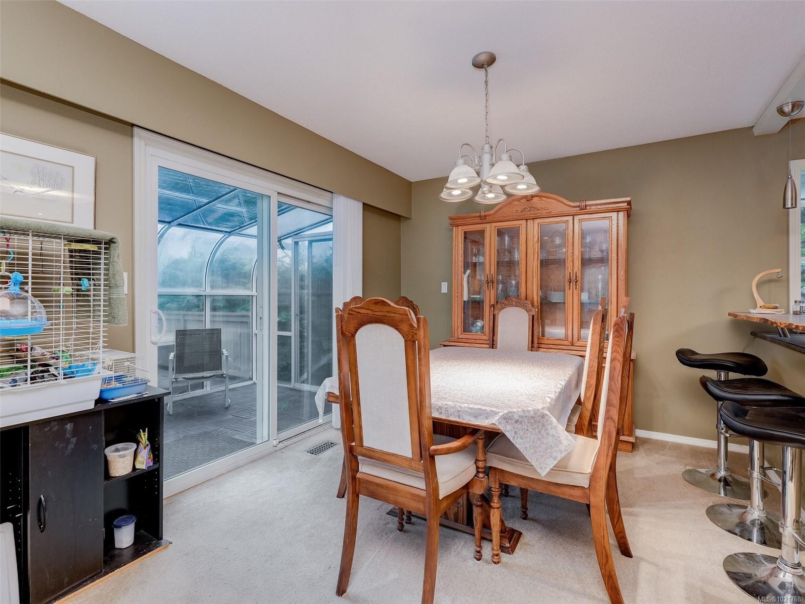 1018 Damelart Way, Central Saanich, BC