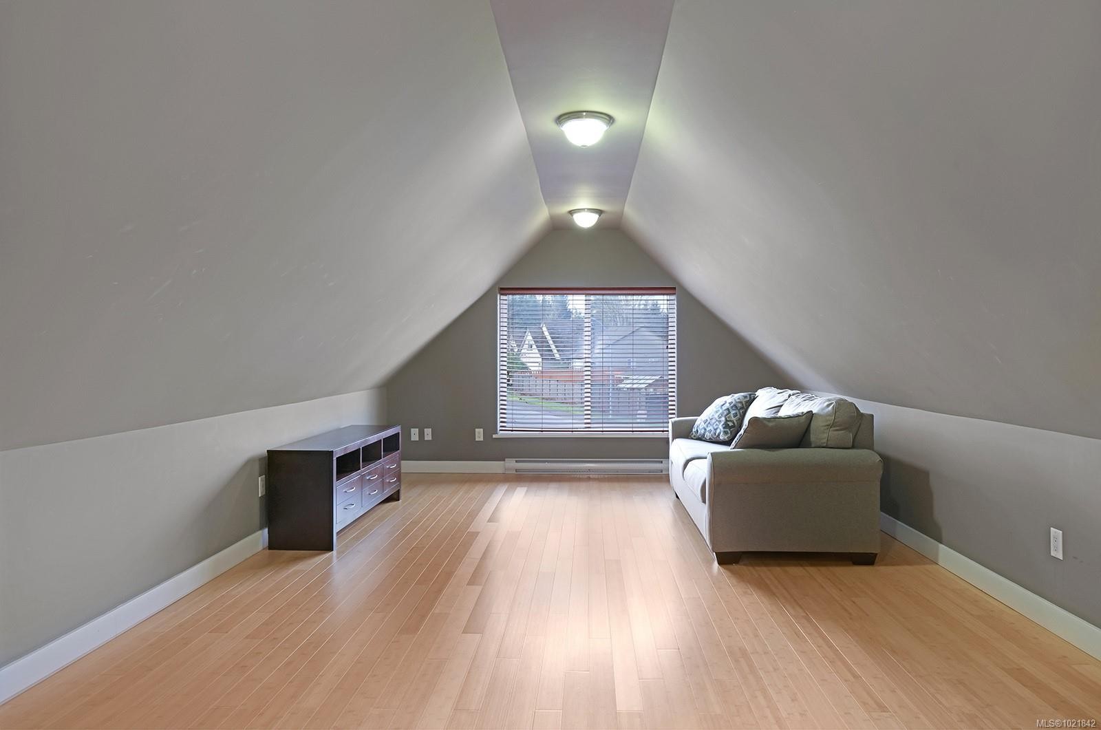 2228 Swallow Cres, Courtenay, BC