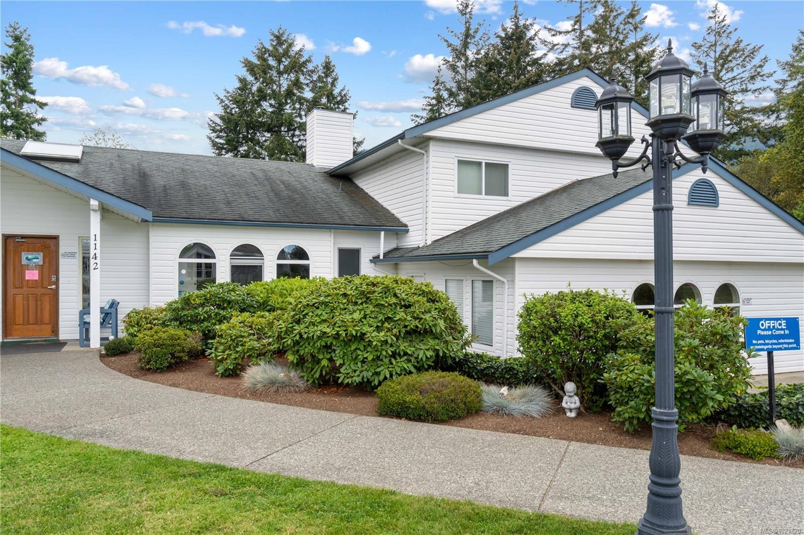 3126 Elsie Lake Cir, Nanaimo, BC