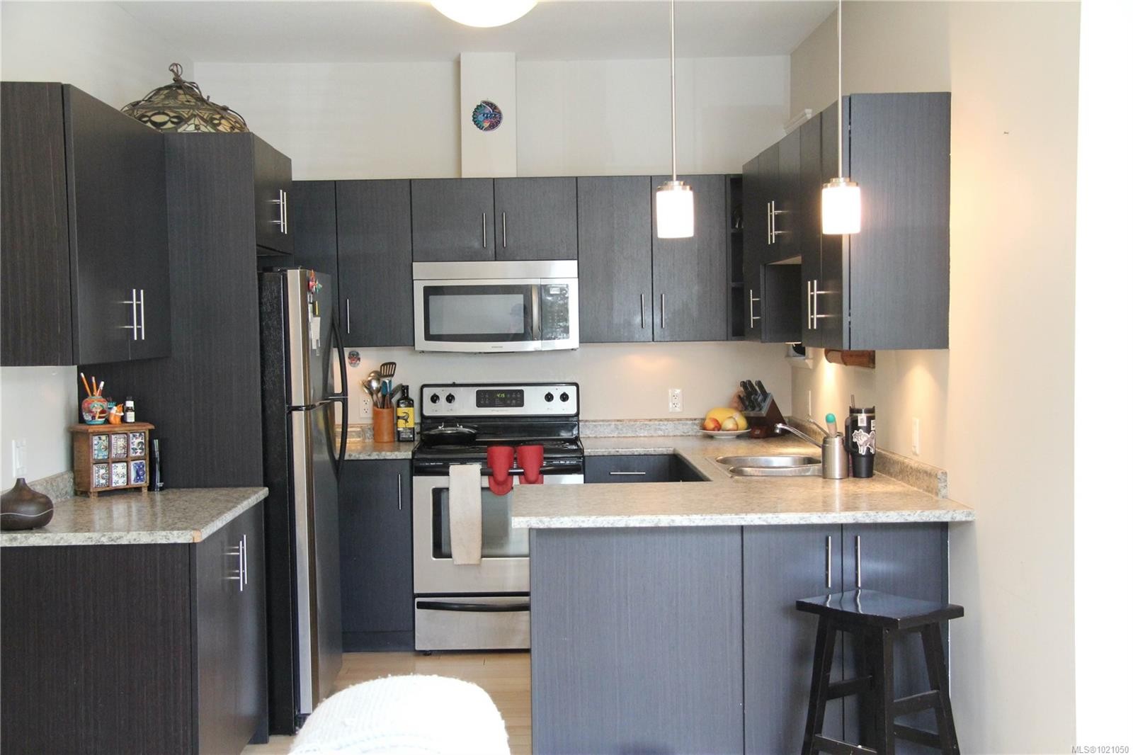 106-2115 Meredith Rd, Nanaimo, BC