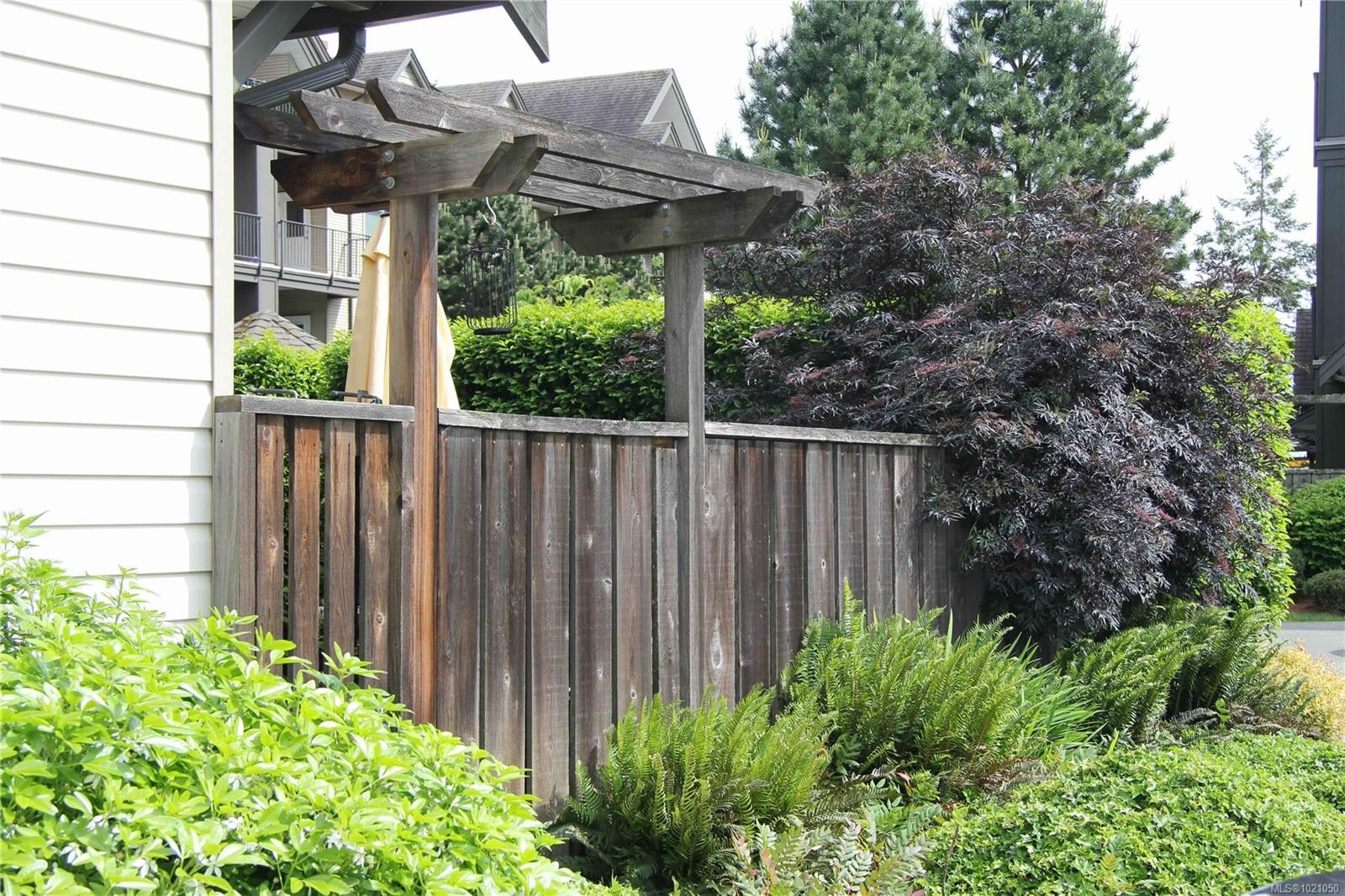 106-2115 Meredith Rd, Nanaimo, BC