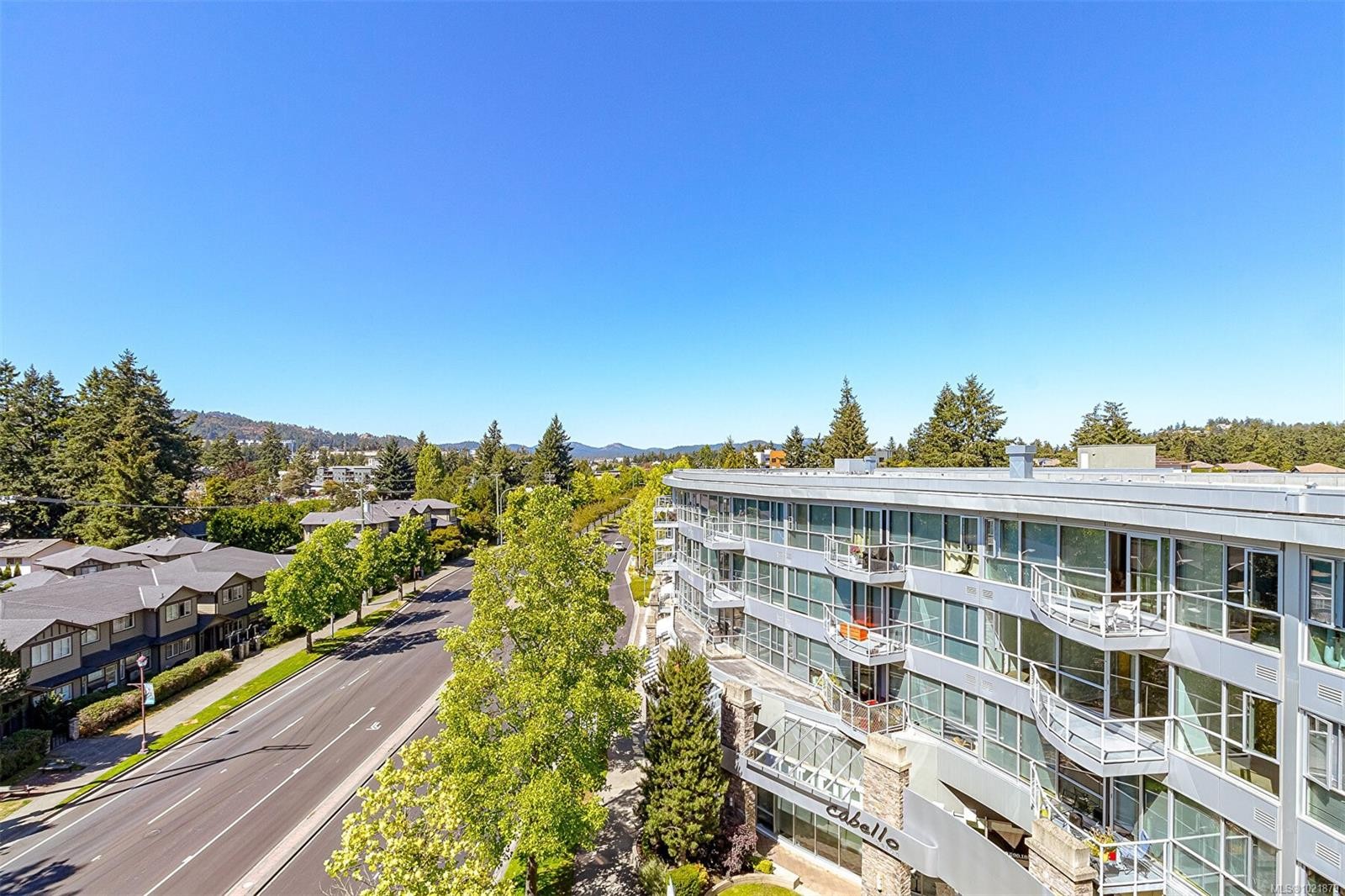 624-2745 Veterans Memorial Pkwy, Langford, BC - Outdoor With Balcony With View