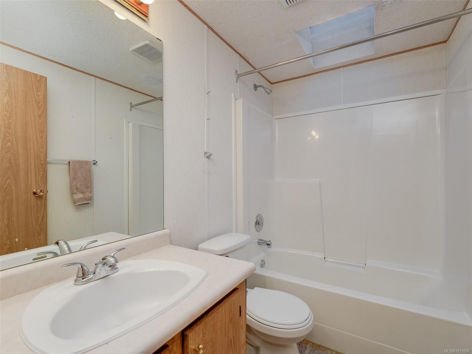 2694 Mathew Pl, Malahat, BC