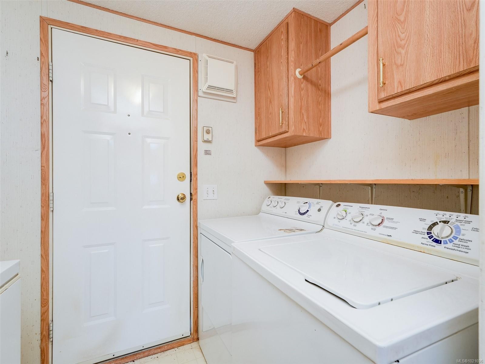 2694 Mathew Pl, Malahat, BC