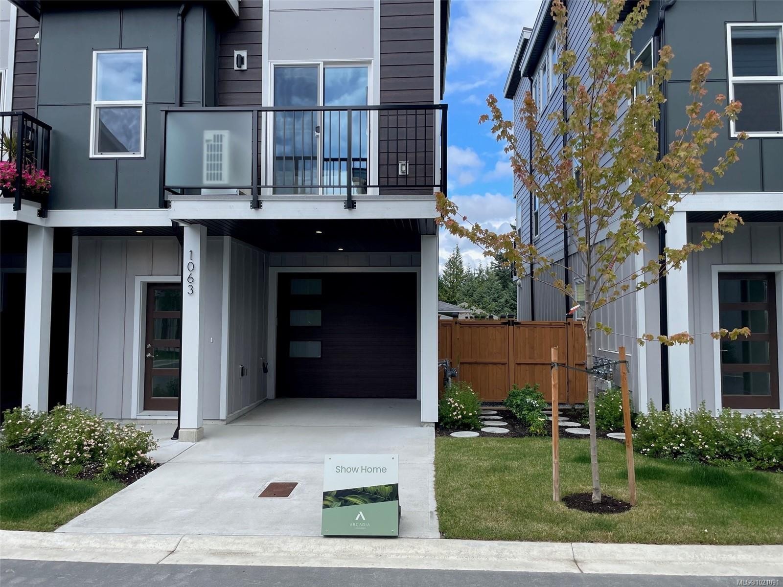 1063 Arcadiawood Lane, Langford, BC