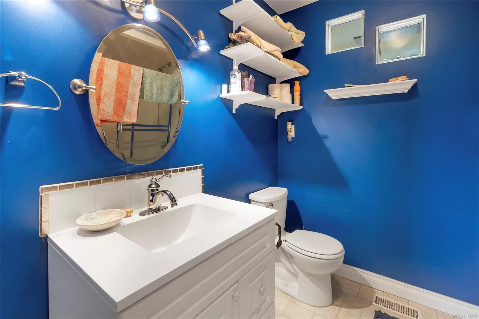 904 Alder St South, Campbell River, BC