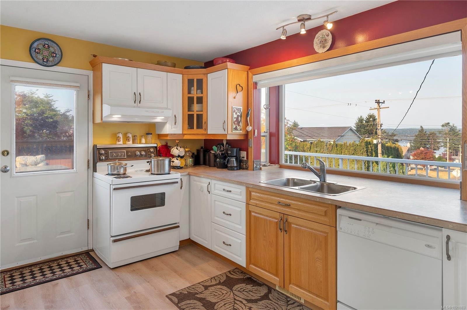904 Alder St South, Campbell River, BC
